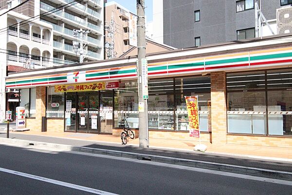 画像23:セブン−イレブン　名古屋泉1丁目店