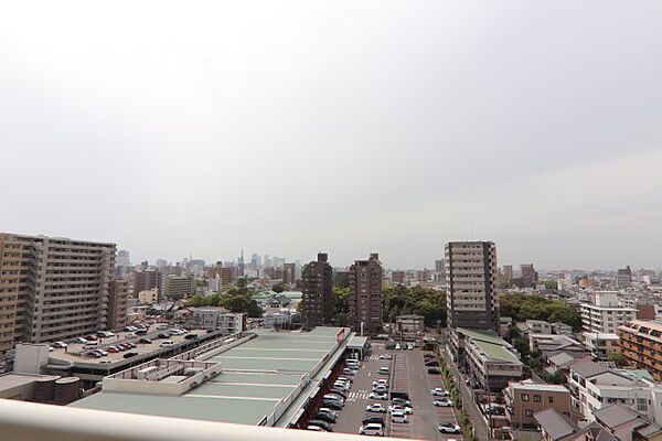 画像17:天気がいい日は名古屋駅・名古屋城が見えます！