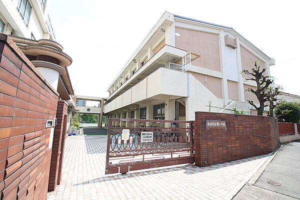 画像4:名古屋市立榎小学校