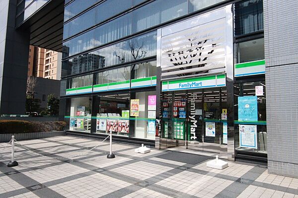 画像17:ファミリーマート　丸の内駅北店