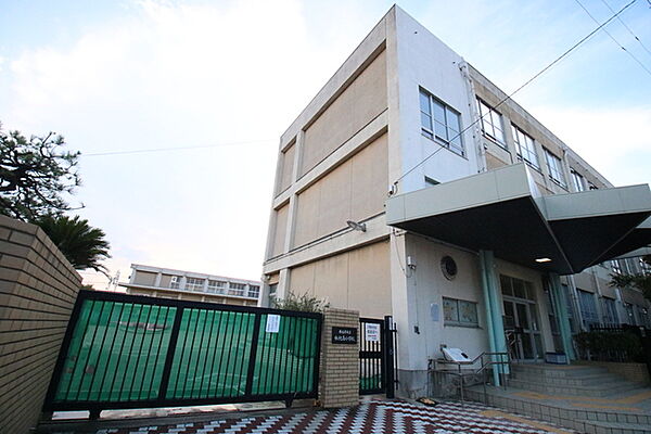 画像2:名古屋市立枇杷島小学校