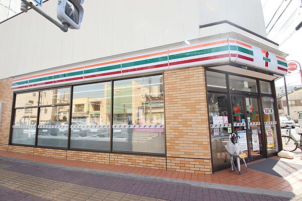 画像22:セブン−イレブン　名古屋太閤通6丁目店