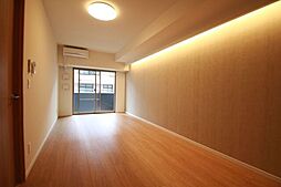 ロイジェント日吉 304 3階1SLDKのリビング/ダイニング