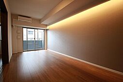 ロイジェント日吉 301 3階1LDKのリビング/ダイニング