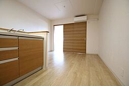 ウィステリア東春田 402 4階1LDKのリビング/ダイニング