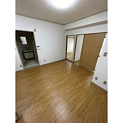 丸の内カジウラマンション 604 6階2LDKのリビング/ダイニング