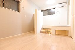 ハーモニーテラス青柳町 202 2階1SDKのリビング/ダイニング