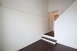 L’endroit apaisant(ランドロワアペザン) 201 2階ワンルームのリビング/ダイニング