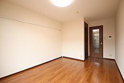 オトーニョ 202 2階1Kのリビング/ダイニング