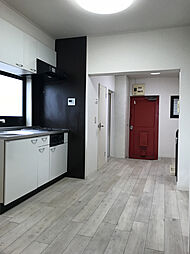 第一加藤ビル 302 3階1LDKのリビング/ダイニング