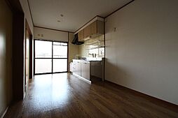 メゾン杏林 304 3階4DKのリビング/ダイニング