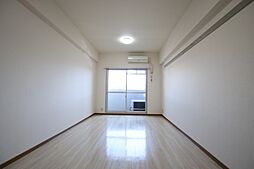 フィオーレ古出来 207 2階1Kのリビング/ダイニング