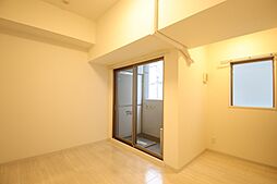 アルテミス平和 202 2階1Kのリビング/ダイニング