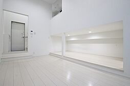 グレーシア 203 2階ワンルームのリビング/ダイニング