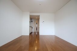 ロイヤルパークスＥＲささしま　EAST 1027 10階2LDKのリビング/ダイニング