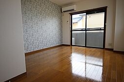 クオーレ前山 205 2階1Kのリビング/ダイニング