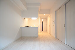 プレサンス栄フレイヤ 502 5階1LDKのリビング/ダイニング