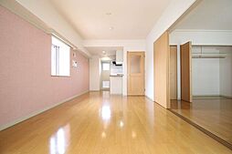 パラシオン・サン鳥見 502 5階1LDKのリビング/ダイニング