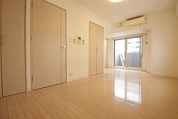 カスタリア栄 305 3階ワンルームのリビング/ダイニング