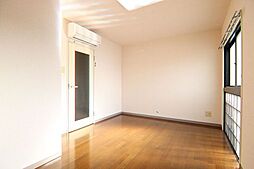 レオパレス21 RX新瑞橋 202 2階1LDKのリビング/ダイニング