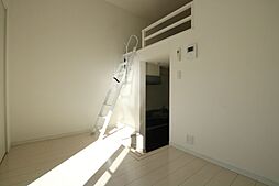 ラフェリオ　II(ラフェリオツー) 202 2階ワンルームのリビング/ダイニング