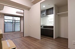 ロータス・ガーデン城南 401 4階1LDKのリビング/ダイニング