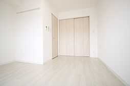 プロセルム上坂(カミサカ) 202 2階1DKのリビング/ダイニング