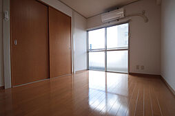 コーポKAWAHARA 501 5階2DKのリビング/ダイニング