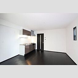 インペリアル 2 1階2LDKのリビング/ダイニング