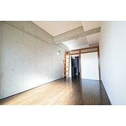 ノーサレンダー 315 3階ワンルームのリビング/ダイニング