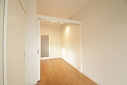 AZUR YABACHO 4C 4階1DKのリビング/ダイニング