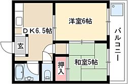 ヴィラ南山 3階/303