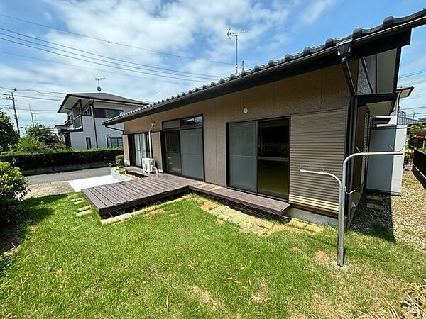 detached 茨城県かすみがうら市稲吉東１丁目4-6
地図を見る