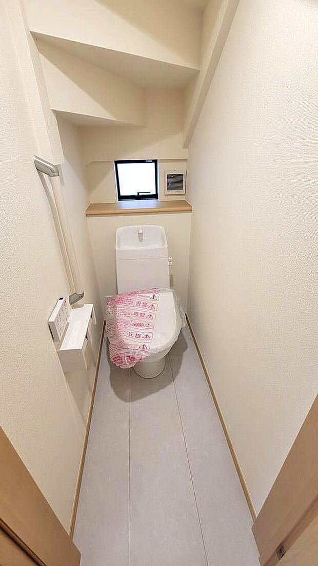 1階トイレ(※成約済みのC号棟の内装となります。ご了承ください)