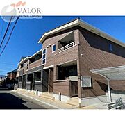 本厚木駅より徒歩16分 2階 築4年10ヶ月の賃貸物件