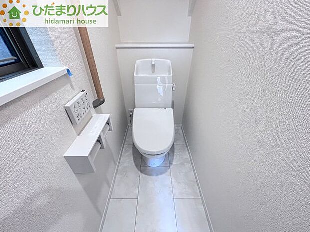 トイレは1F、2F共に完備！取り合いになることがありませんね(^^)/      　