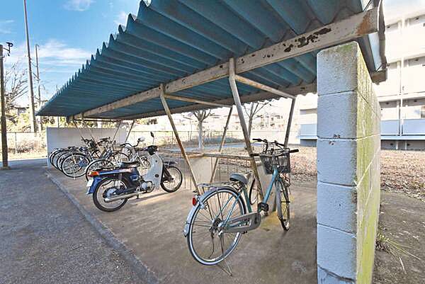 apartment 東京都港区虎ノ門４丁目3-13　ヒューリック神谷町ビル4階