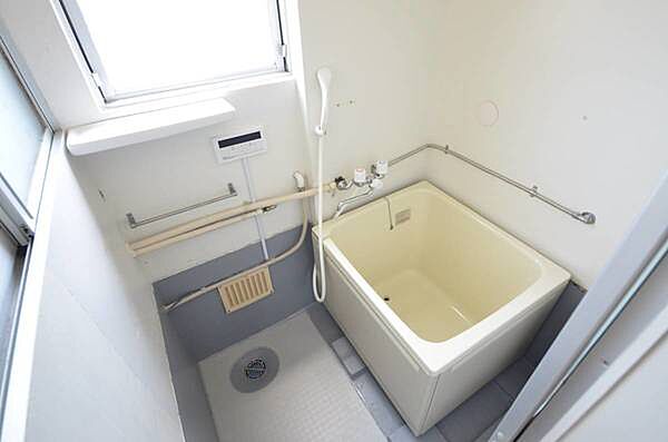 apartment 茨城県ひたちなか市大字中根5142
中根の賃貸情報を見る
物件地図