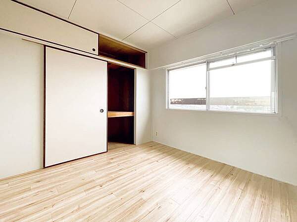 apartment 東京都港区虎ノ門４丁目3-13　ヒューリック神谷町ビル4階