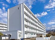 毛賀駅より徒歩16分 築33年7ヶ月 5階建の賃貸物件