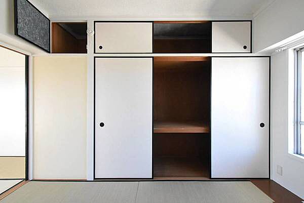 apartment 東京都港区虎ノ門４丁目3-13　ヒューリック神谷町ビル4階