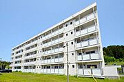 本津幡駅より徒歩8分 築55年3ヶ月 5階建の賃貸物件