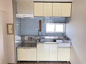 ビレッジハウス市原4号棟