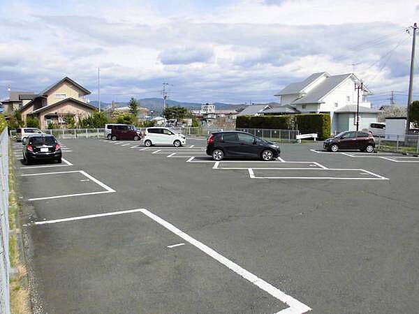 apartment 岩手県紫波郡紫波町日詰字下丸森47-1
日詰の賃貸情報を見る
物件地図
