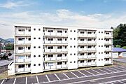 二戸駅よりバス20分 徒歩1分 築51年7ヶ月 5階建の賃貸物件