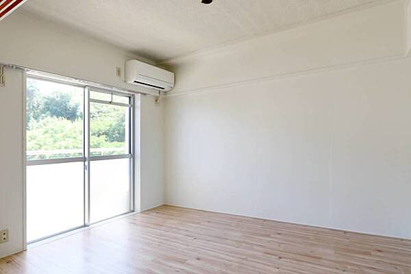 apartment 岩手県盛岡市渋民字泉田313
渋民の賃貸情報を見る
物件地図