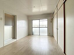 ビレッジハウス高田1号棟 0405 4階1DKのリビング/ダイニング