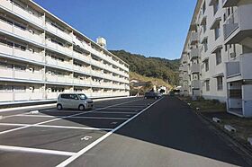 ビレッジハウス佐岡1号棟