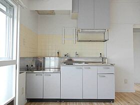 ビレッジハウス楠島1号棟