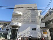 茨木市駅より徒歩5分 1階 築31年7ヶ月の賃貸物件